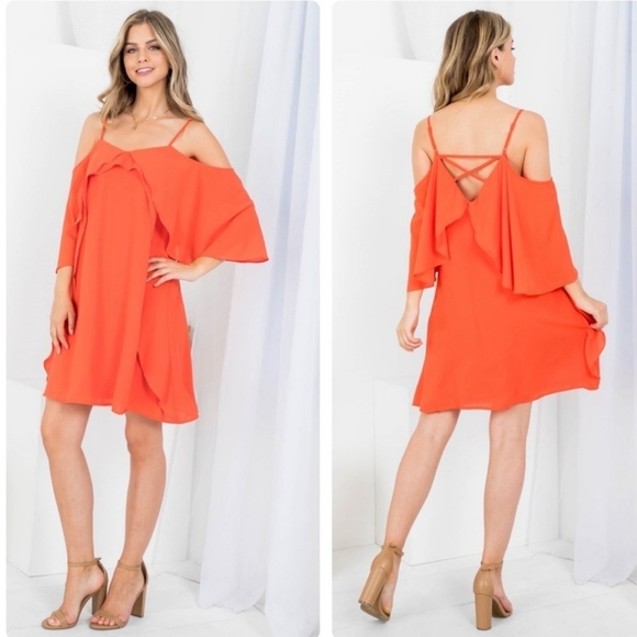 Doe & Rae Dresses & Skirts - Adorable summer dress in tangerine